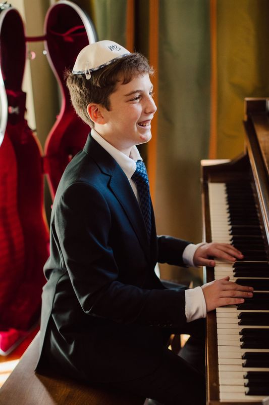 moshesbarmitzvah teaser 29